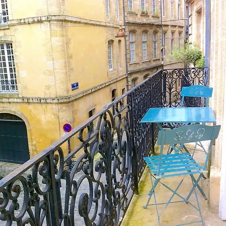 Apartment In Historic Center *